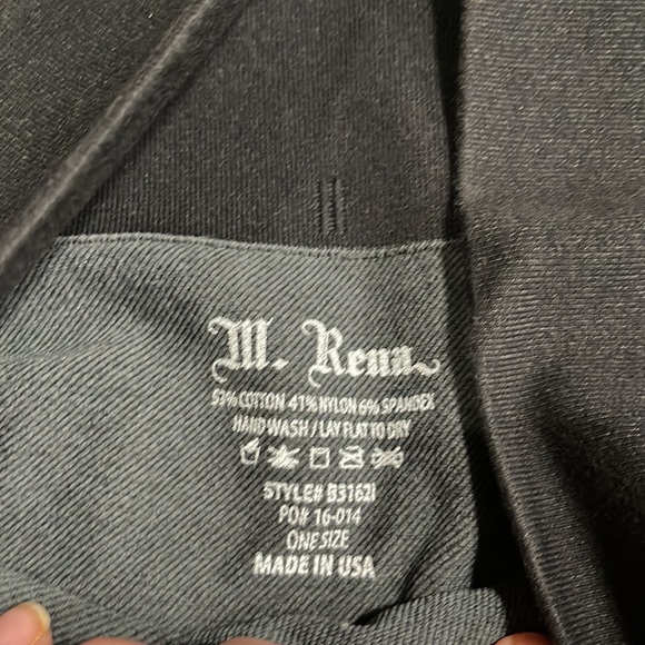 M Rena Distressed legging in black like denim look. One Size - Picture 5 of 5